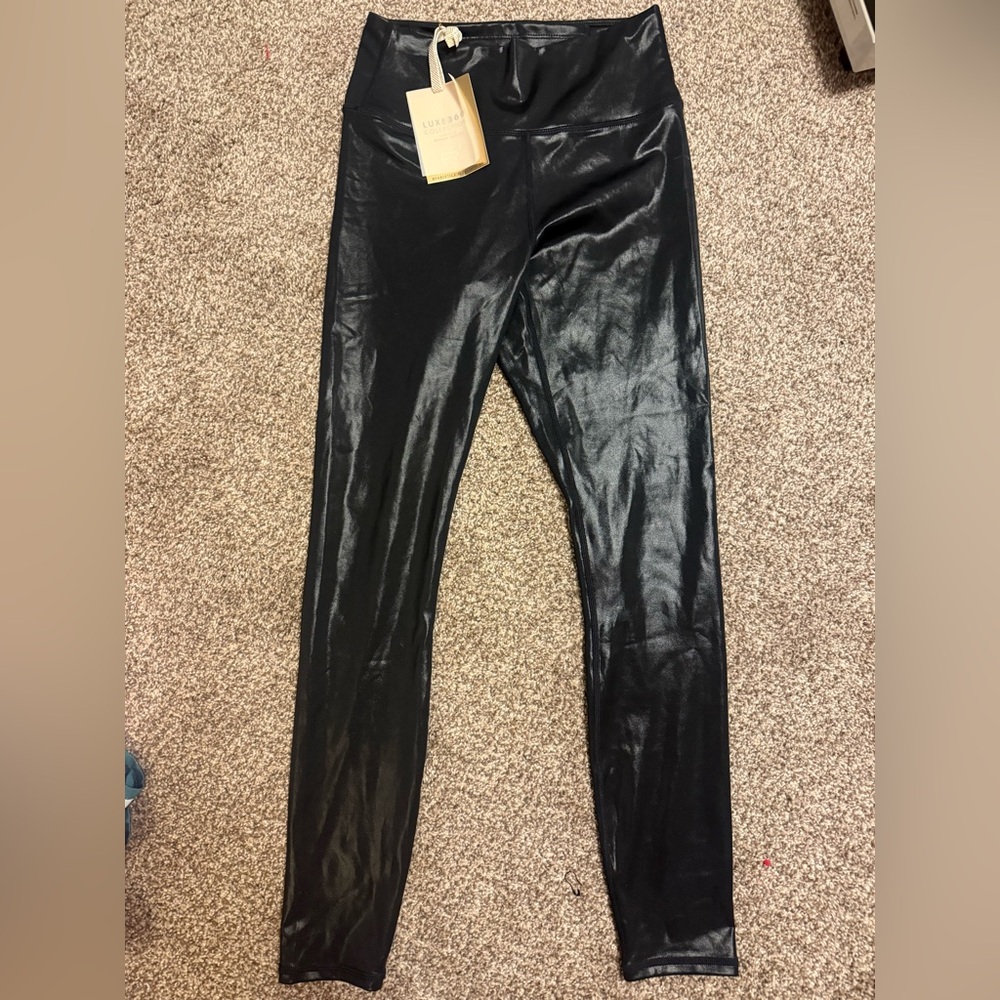 Fabletics Luxe360 Shiny Black Leggings